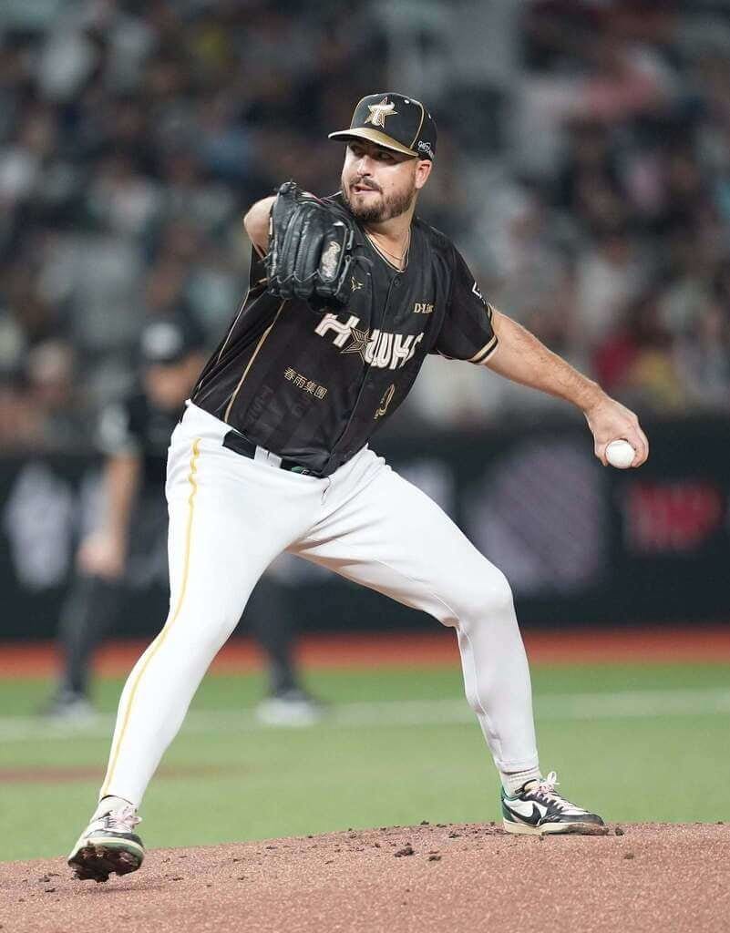 中職台鋼雄鷹洋投艾速特（Eric Stout）26日熱投124球，8.1局優質先發吞敗。（台鋼雄鷹提供）中央社謝靜雯傳真　115年9月27日