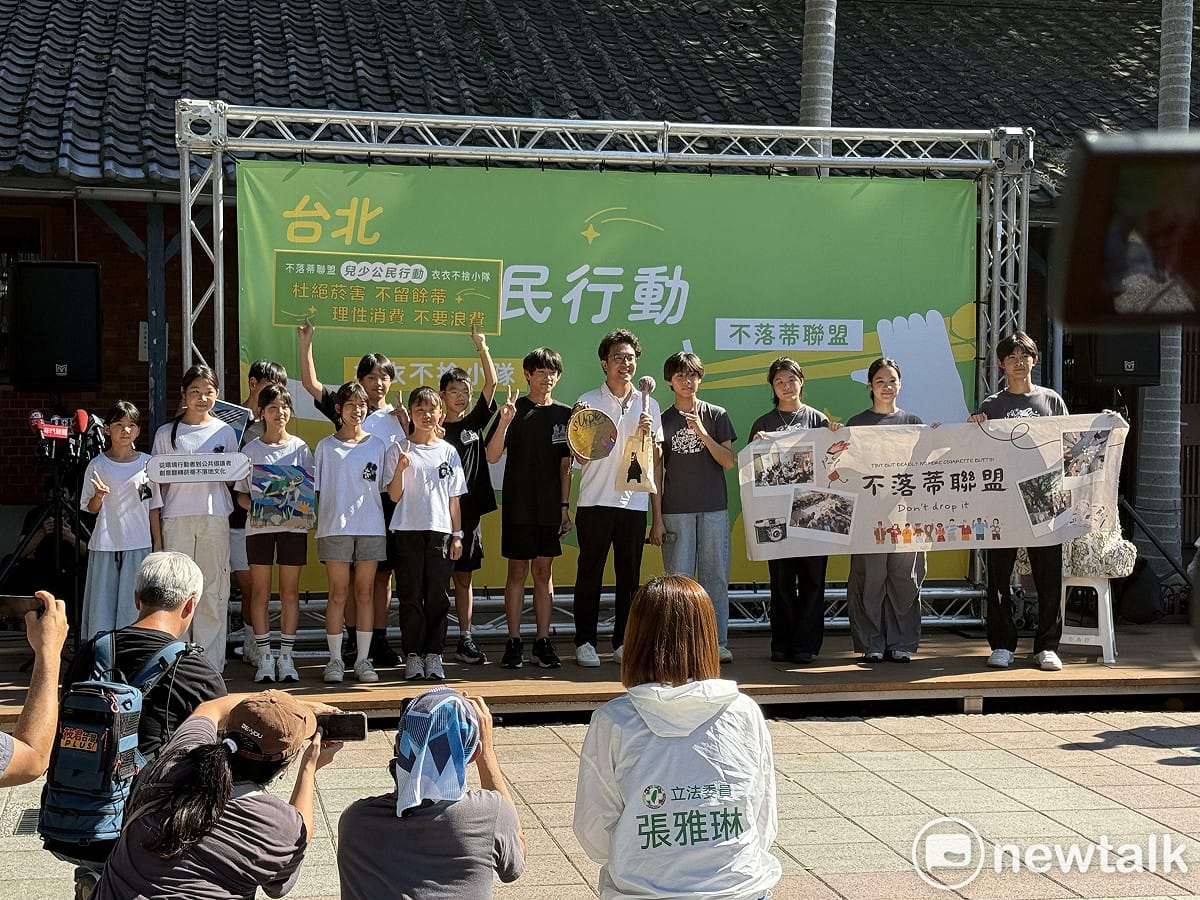 民進黨台北市長參選人沈伯洋今出席「台北兒少行動 不落蒂聯盟x衣衣不捨小隊聯合倡議」活動。 圖：周煊惠 / 攝