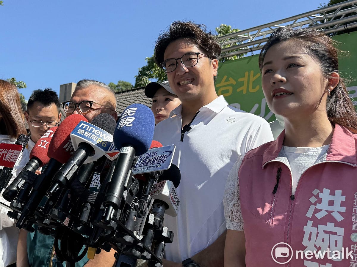 民進黨台北市長參選人沈伯洋今出席「台北兒少行動 不落蒂聯盟x衣衣不捨小隊聯合倡議」活動。 圖：周煊惠 / 攝