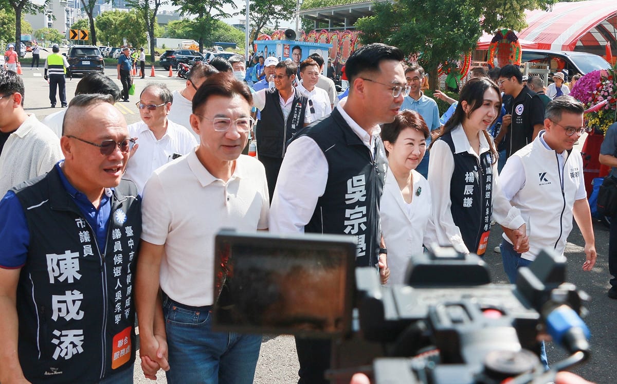 胡志強盧秀燕同台力挺！江啟臣趕場輔選喊大台中「要強要勇」