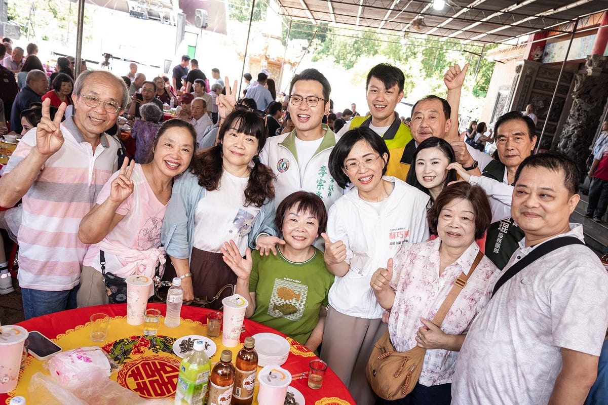 蘇巧慧表示，桃園兔子坑詹公祖廟不僅是地方信仰中心，更是北台灣詹姓宗親重要的開台祖廟，今天能在這裡獲得詹姓宗親滿滿的支持，對她而言「別具意義」。 圖：蘇巧慧競總提供