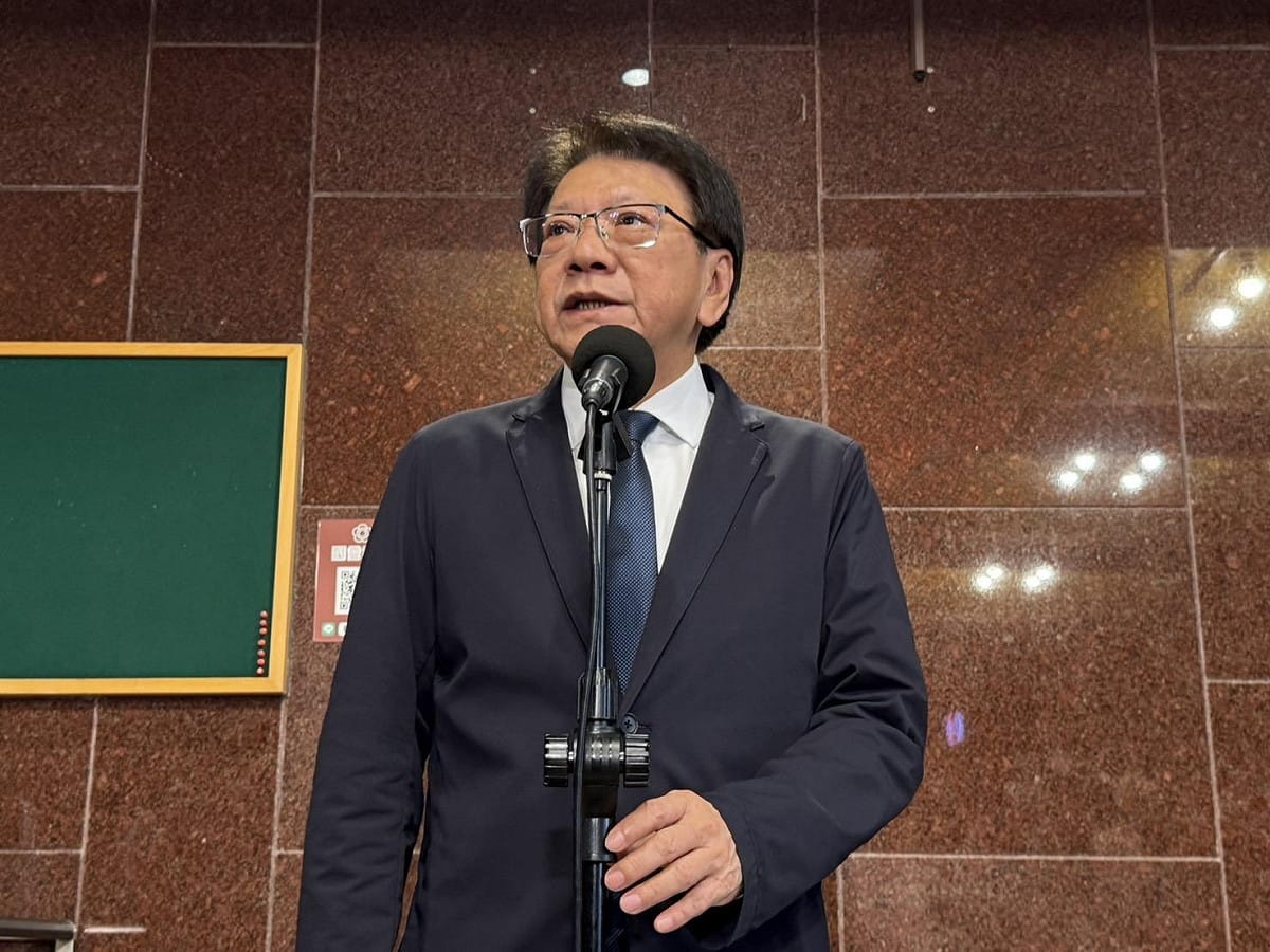 總統府秘書長潘孟安今日率監委被提名人拜會民進黨立院黨團。 圖：金大鈞/攝