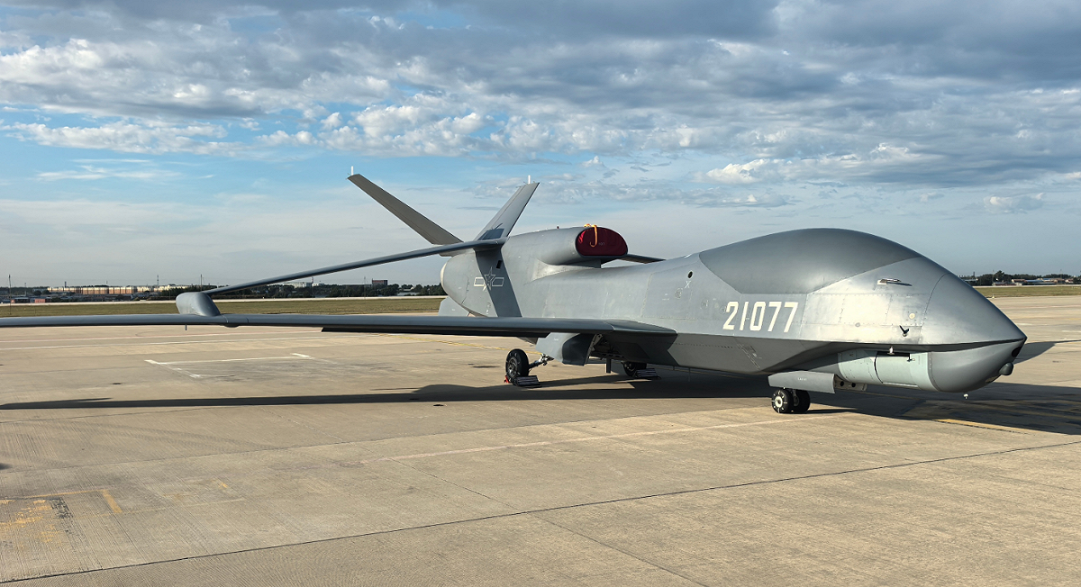 中國首部署「無偵-7」無人機秀軍事實力。 圖：翻攝自鳳凰網