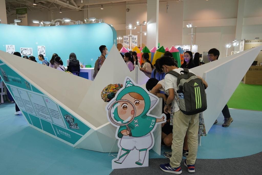 兒少書展《台灣漫畫館》促成156場版權會議，台漫深耕與國際拓展雙軌亮眼出擊。 圖：文策院提供