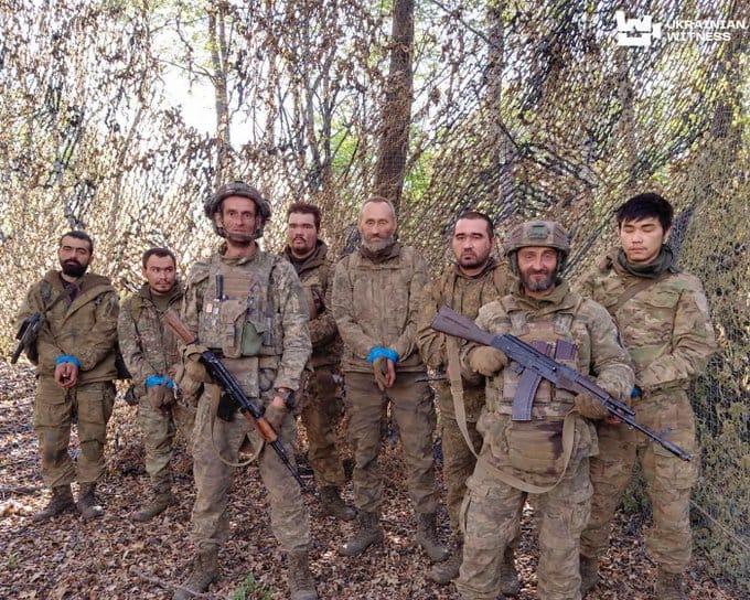 烏軍也在「維瓦爾第」行動中俘虜大批俄軍士兵，其中甚至出現了中國籍的傭兵。 圖：翻攝自 @NiKiTa_32156 X 帳號