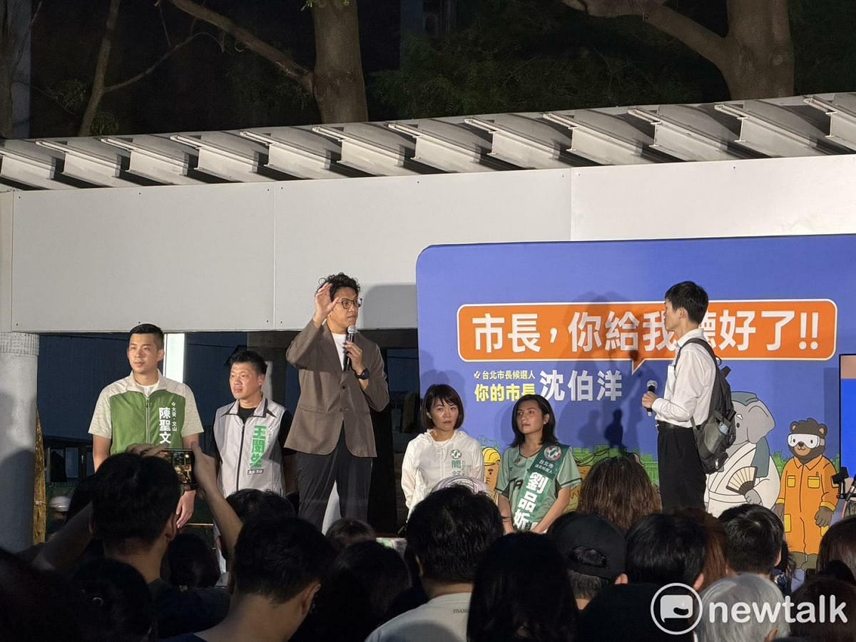 沈伯洋酸北市食安事件。 圖：高逸帆／攝