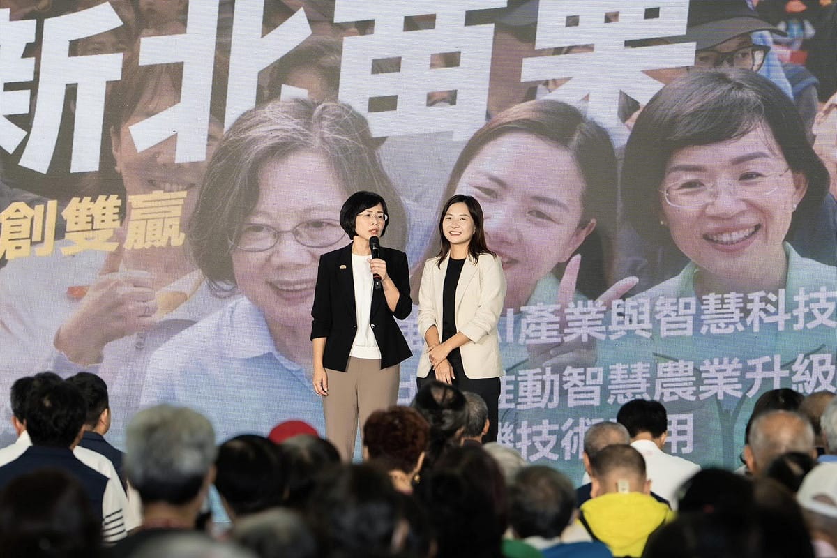 蘇巧慧大讚陳品安不僅具備法律專業，也深耕苗栗基層，是最能帶領苗栗邁向新世代的縣長人選。 圖：蘇巧慧競總提供