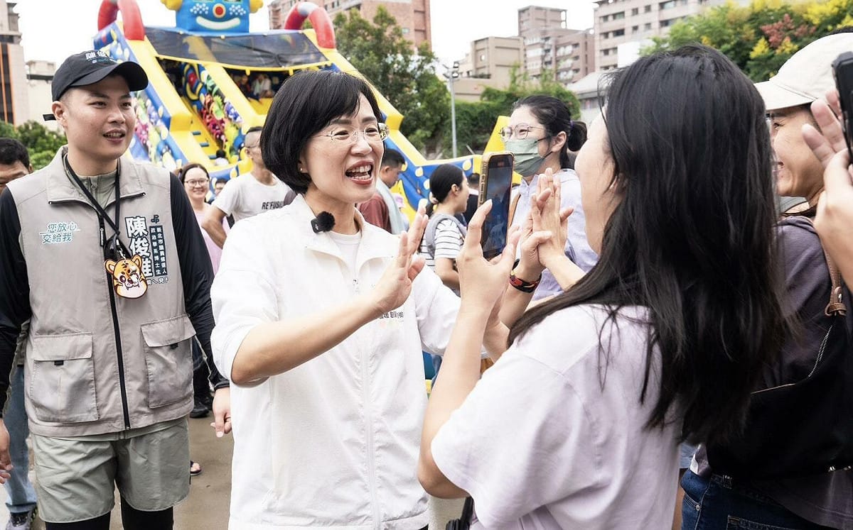 蘇巧慧否認當年曾指控管中閔論文抄襲