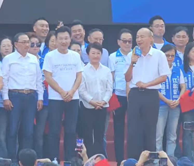 韓國瑜致詞時表示，與江啟臣在立法院共事兩年多，深知江啟臣認真、踏實且具備極佳的國際觀。 圖：擷自直播畫面