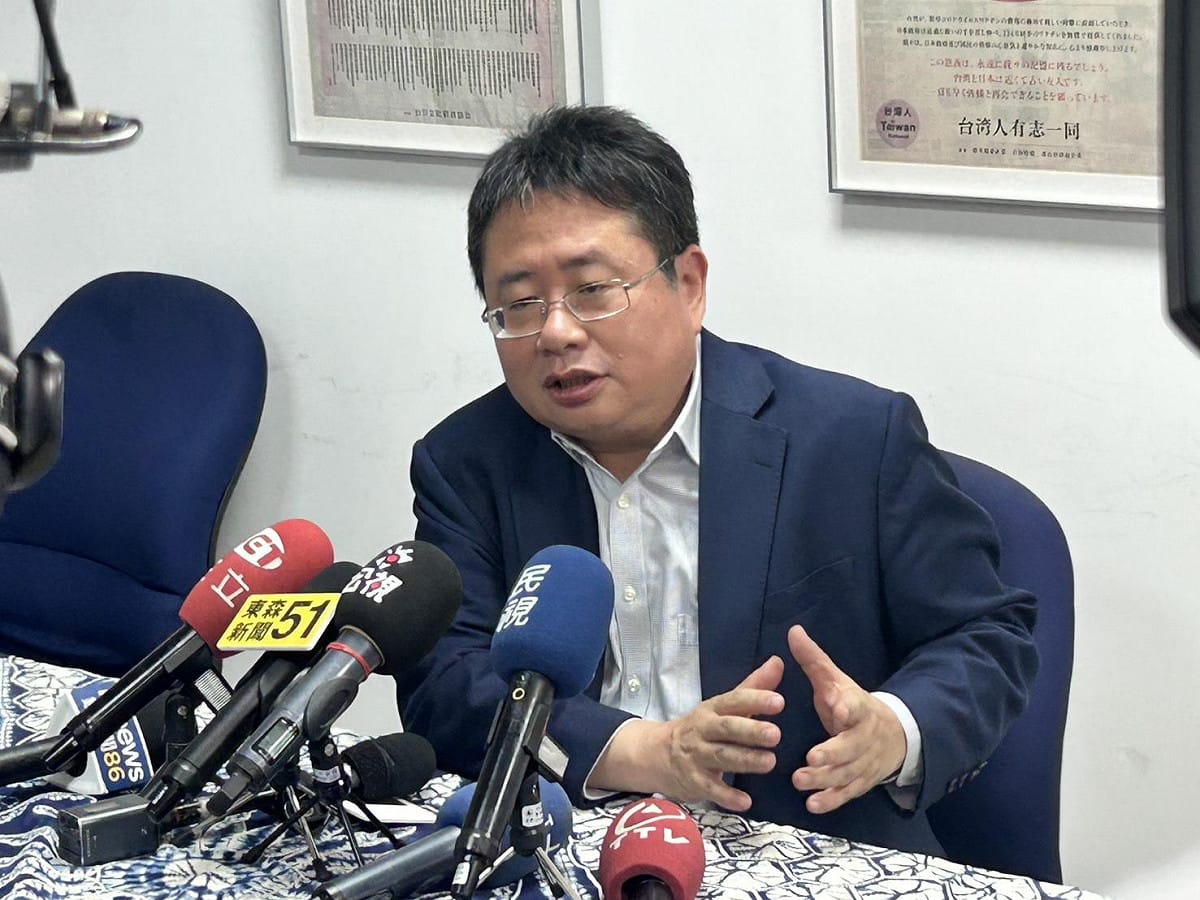 持香港護照之男子廖港發涉襲擊矢板明夫，台中地檢署6日偵結起訴並求處5年徒刑。矢板明夫表示，對方目的並非針對他個人，而是企圖打掉台灣人發聲的勇氣。 圖：印太戰略智庫提供