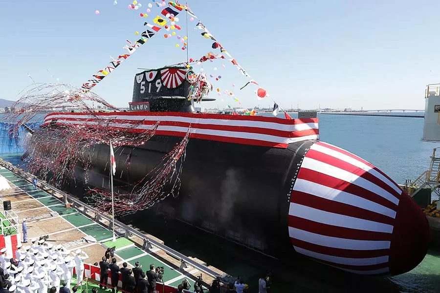 日本海上自衛隊最新型「大鯨級」7號艦「翔鯨（SS-519）」（8日）在三菱重工業神戶造船所舉行命名暨進水式。 圖：翻攝三菱重工業官網