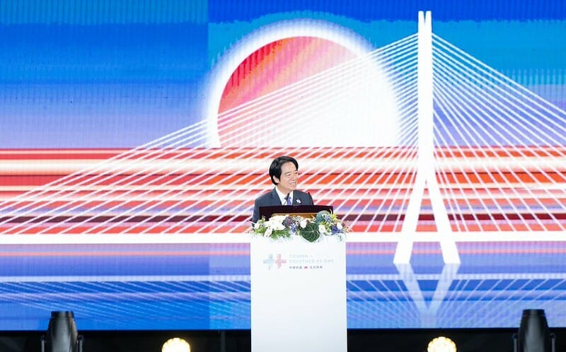 國慶晚會賴清德喊全民共享經濟果實 籲韓國瑜支持預算速審通過
