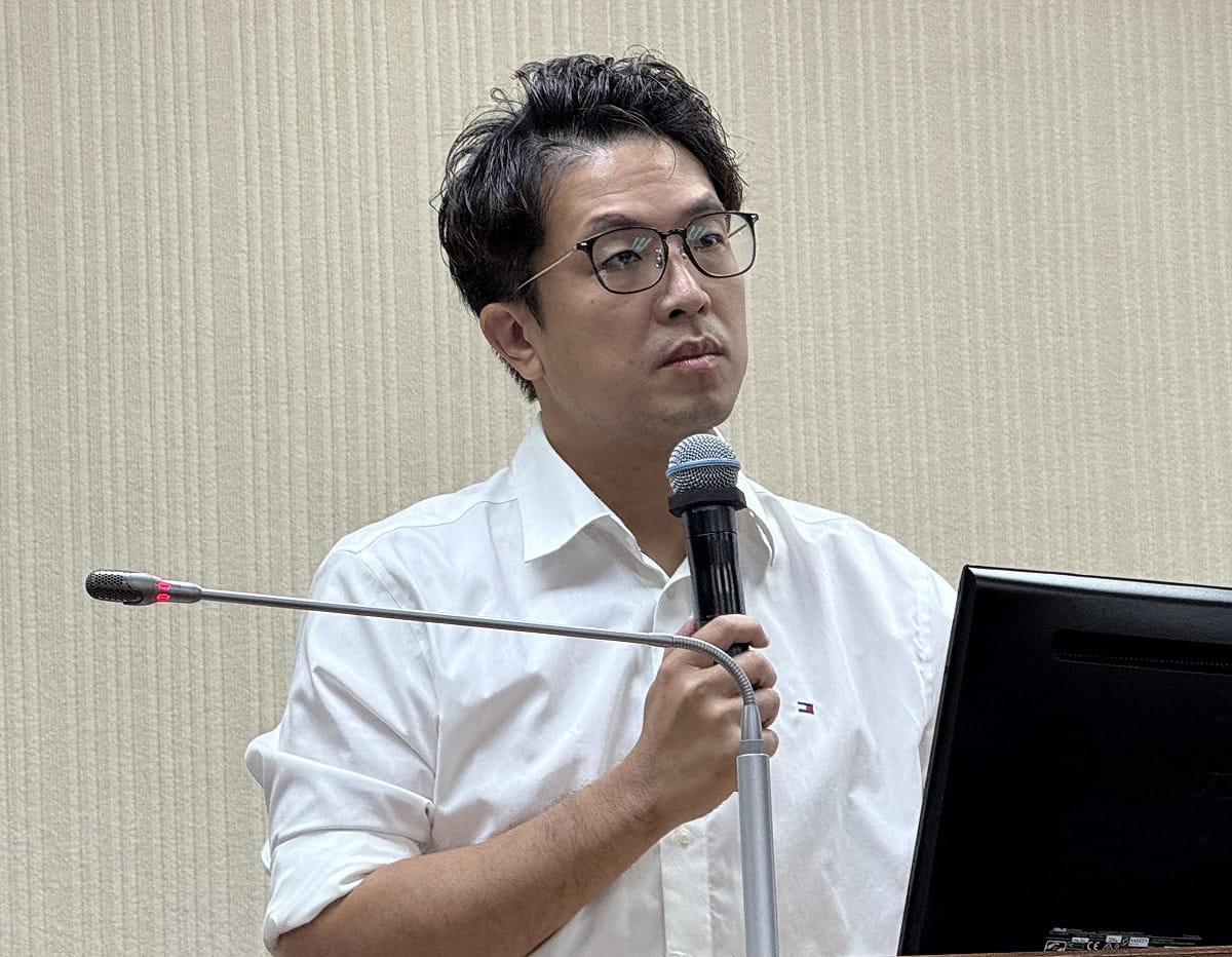 民進黨立委沈伯洋 圖：林朝億/攝