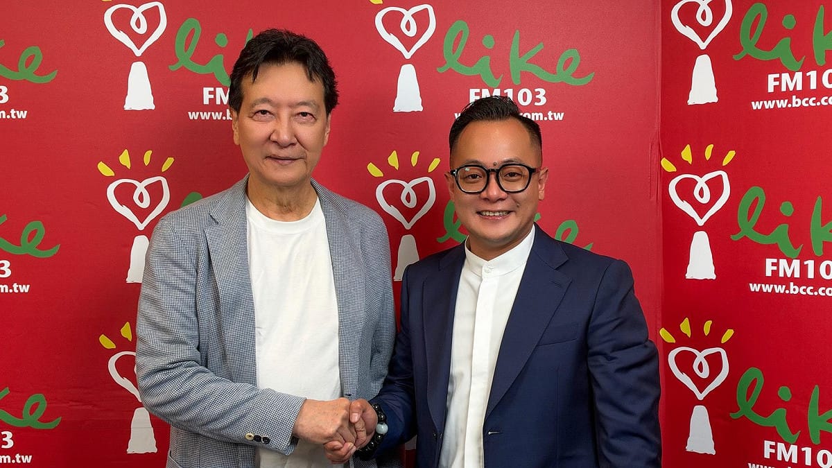 基隆市長候選人童子瑋接受資深媒體人趙少康廣播專訪。 圖：童子瑋競辦/提供
