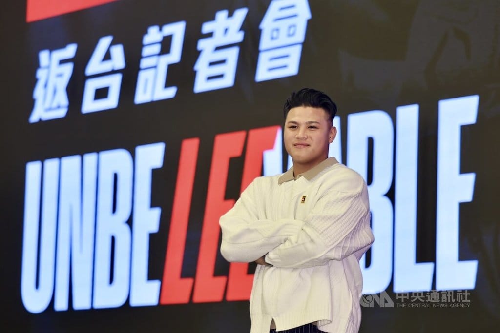 美國職棒大聯盟（MLB）底特律老虎隊台灣好手李灝宇12日在台北出席返台記者會，分享旅美棒球生活，以及未來展望。中央社記者王飛華攝　115年10月12日
