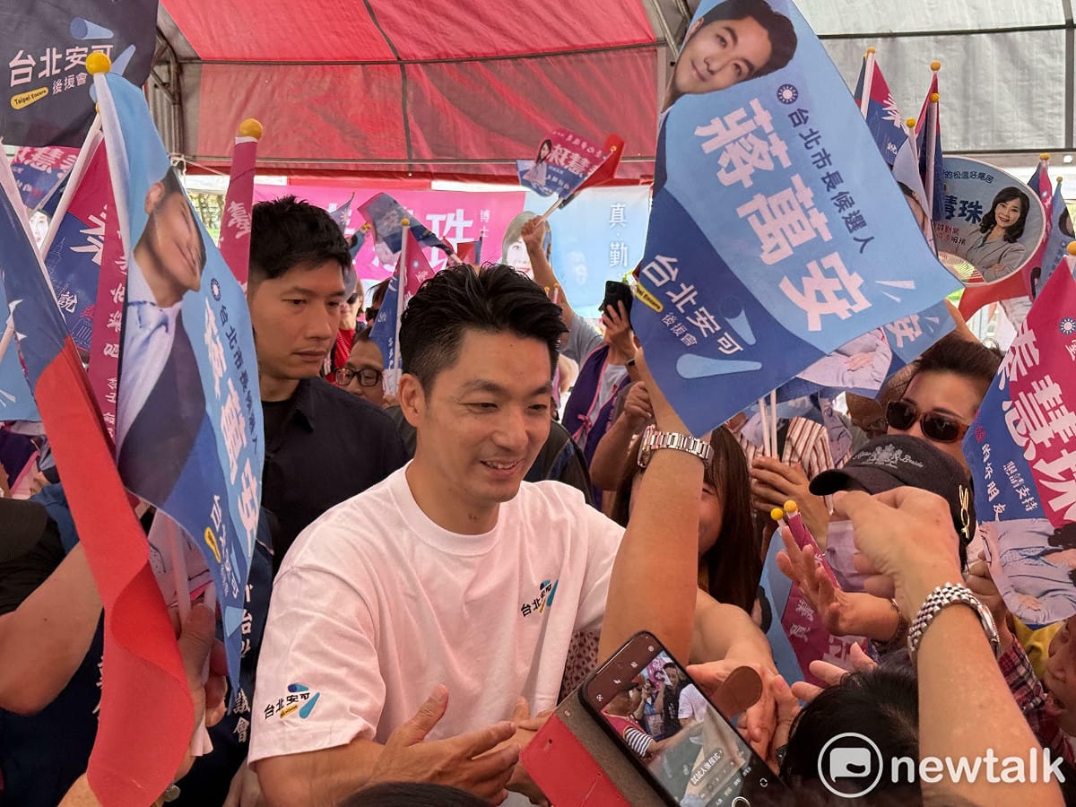 國民黨主席鄭麗文、台北市長蔣萬安今合體力挺國民黨議員秦慧珠。 圖：周煊惠 / 攝