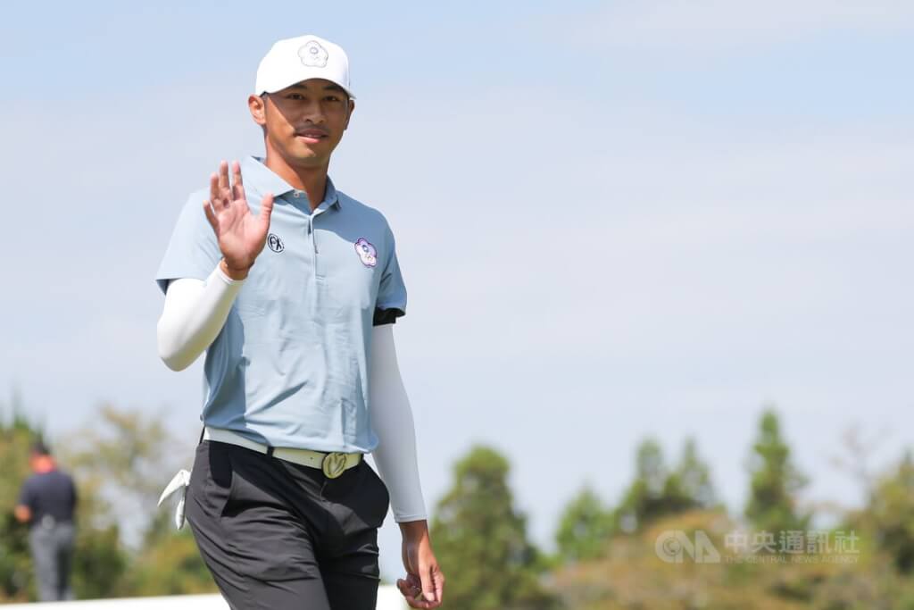 台灣高爾夫好手王偉軒18日奪下亞巡賽澳門高爾夫公開賽冠軍。（中央社檔案照片）