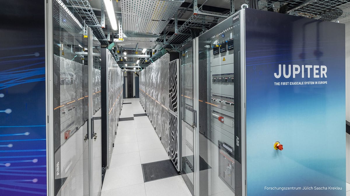 量子電腦卡關有解？輝達模擬驗證關鍵技術 量子位元需求減少90%