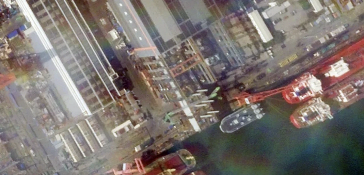美媒《戰爭地帶》揭露中國第二艘新型無人潛艦艇在廣州曝光。 圖：翻攝自 騰訊網/零度Military