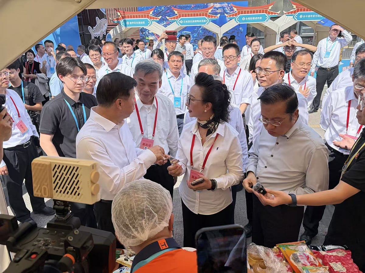 張榮恭受台灣漁業團體邀請出席在廈門舉辦的「台灣漁產品輸入大陸儀式」，並說是鄭麗文訪問大陸的成果之一。 圖：國民黨提供