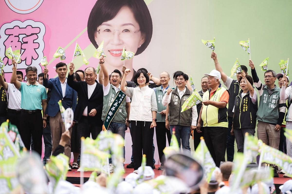 蘇巧慧認為，吳昇翰未來進入議會絕對能夠立即上手，成為幫助地方發聲的即戰力。 圖：蘇巧慧競總提供