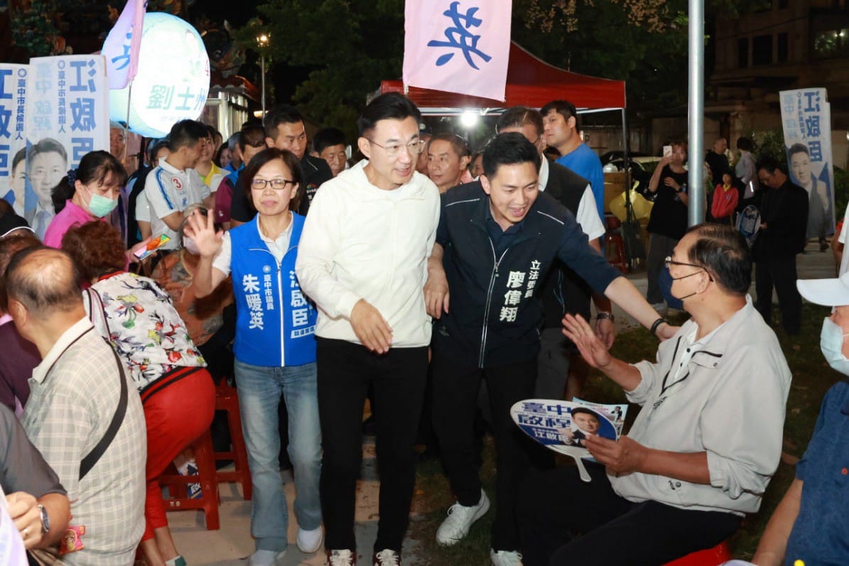 江啟臣與廖偉翔舉辦說明會。 圖：江啟臣競辦/提供