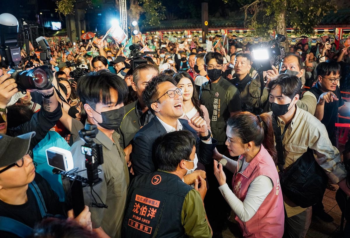 沈伯洋出席洪婉臻競選總部成立大會。 圖：張良一/攝