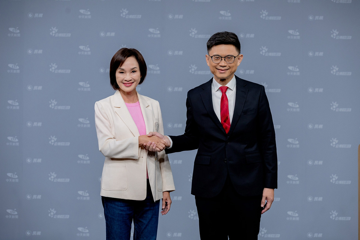高雄市長候選人辯論會，藍營認為柯志恩(左)表現優於賴瑞隆(右)。 圖：民視／提供（資料照）