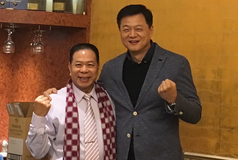 周錫瑋今天出席餐會，應作東的前縣議員簡文劉之邀。 圖：讀者提供