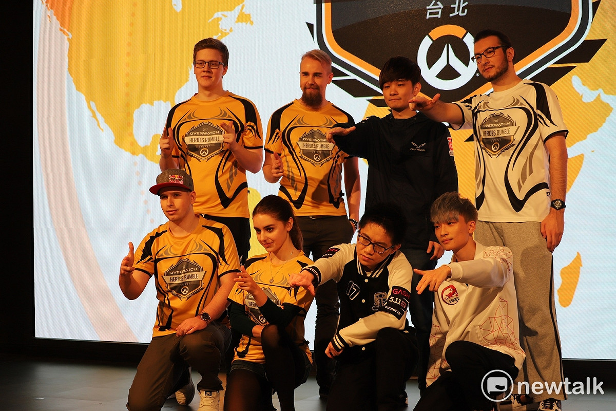 全球粉絲引頸期盼的 《鬥陣特攻》英雄大亂鬥（Overwatch Heroes Rumble）全明星表演賽明 (15) 日將在台北暴雪電競館開戰！ 圖：蔡幸秀/攝