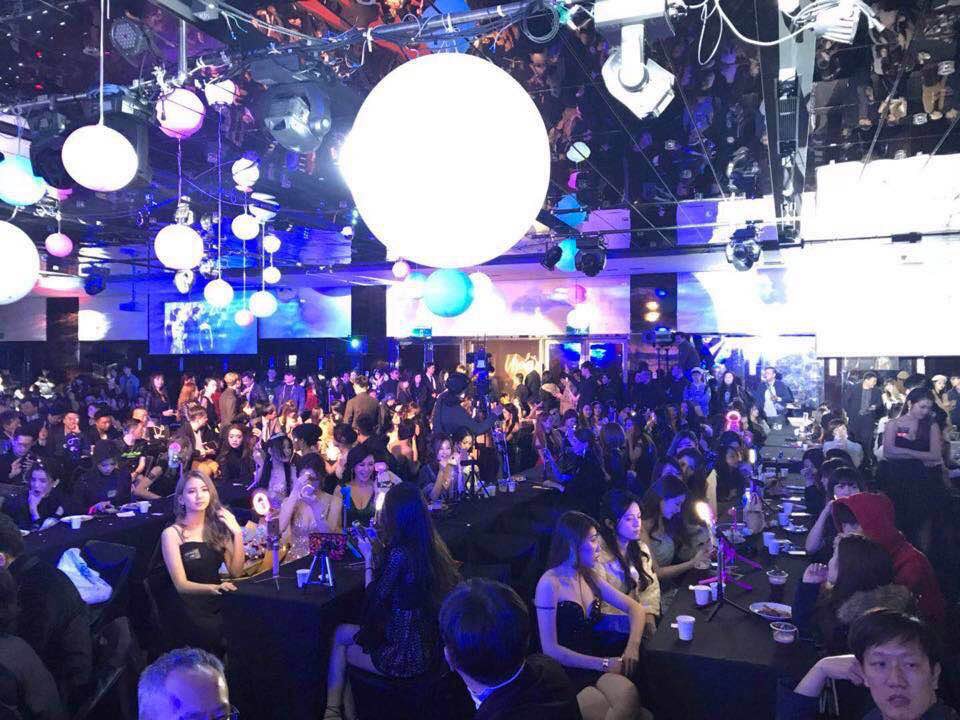 超過400位人氣網紅齊聚一堂。 圖：Uplive/提供