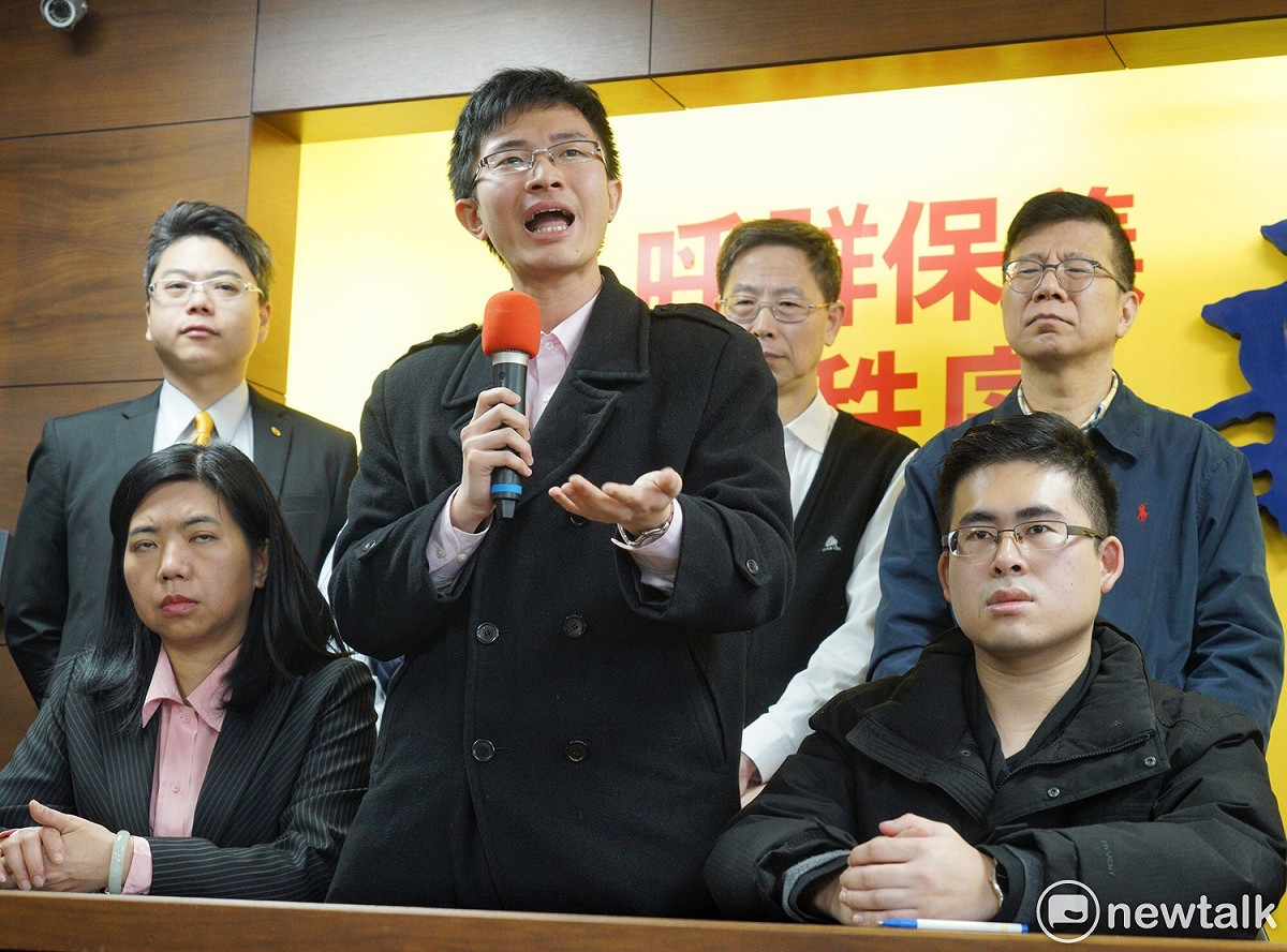 媒體又問侯漢廷是否考慮參選士林北投區市議員，侯漢廷坦白，目前還在規劃。 圖：張良一／攝