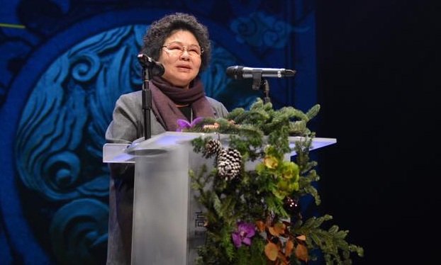 高雄市長陳菊表示，她的新書《花媽心內話：陳菊4000天》與民進黨高雄市長初選無關。 圖：翻攝自陳菊個人臉書