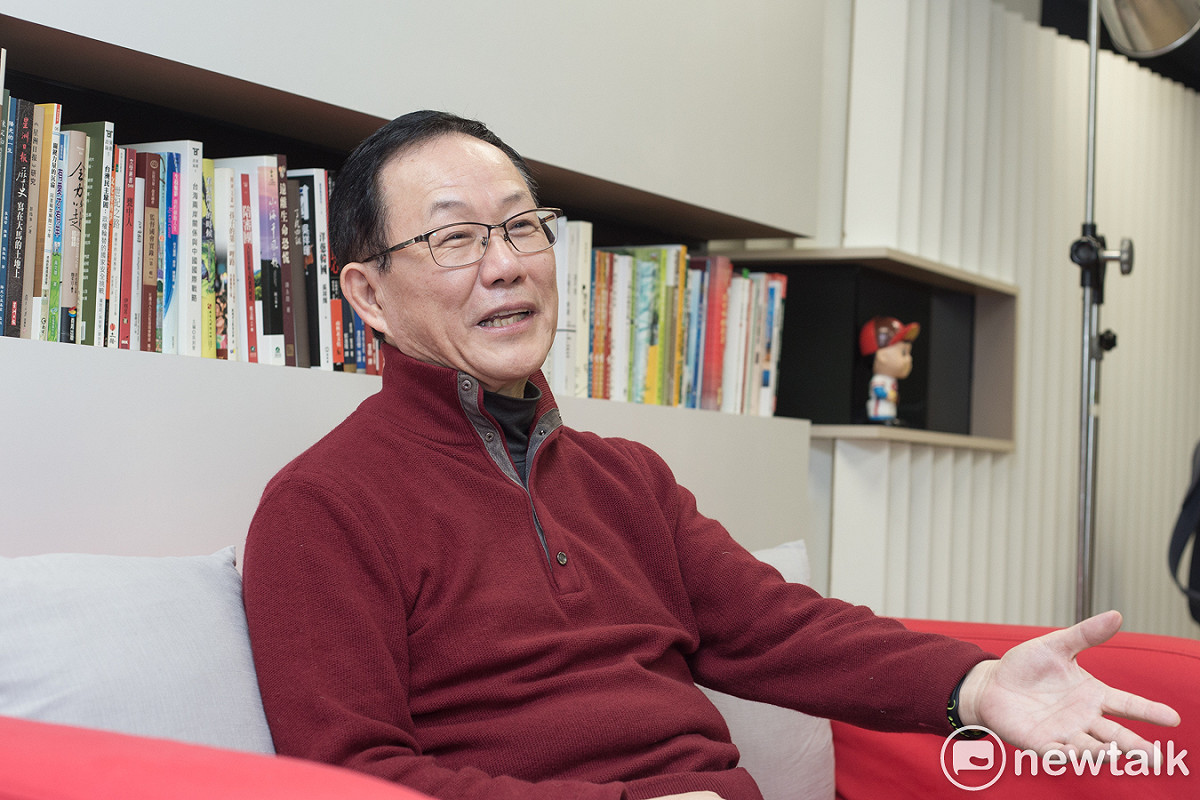 第五度投入台北市長選戰的國民黨前立委、籃協理事長丁守中表示，有時會遇到獨派在籃球場上喊「台灣國」、「台灣隊加油」，他老神在在地說，「不必趕他們走，就叫DJ大聲叫中華隊加油就行了！」 圖：李佳純 / 攝（資料照）