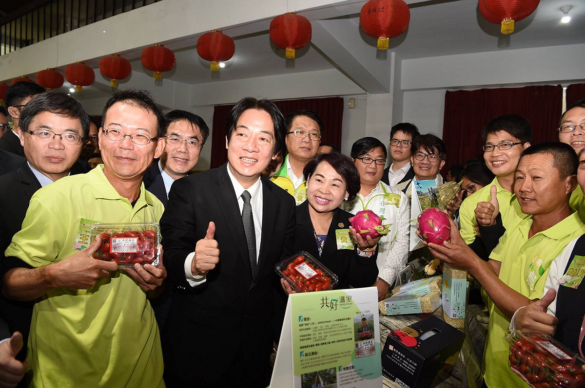 行政院長賴清德在活動致詞開頭似乎意有所指地說：「回台南很高興，不只天氣溫暖、市民熱情，民主活力也很夠。」 圖：行政院/提供