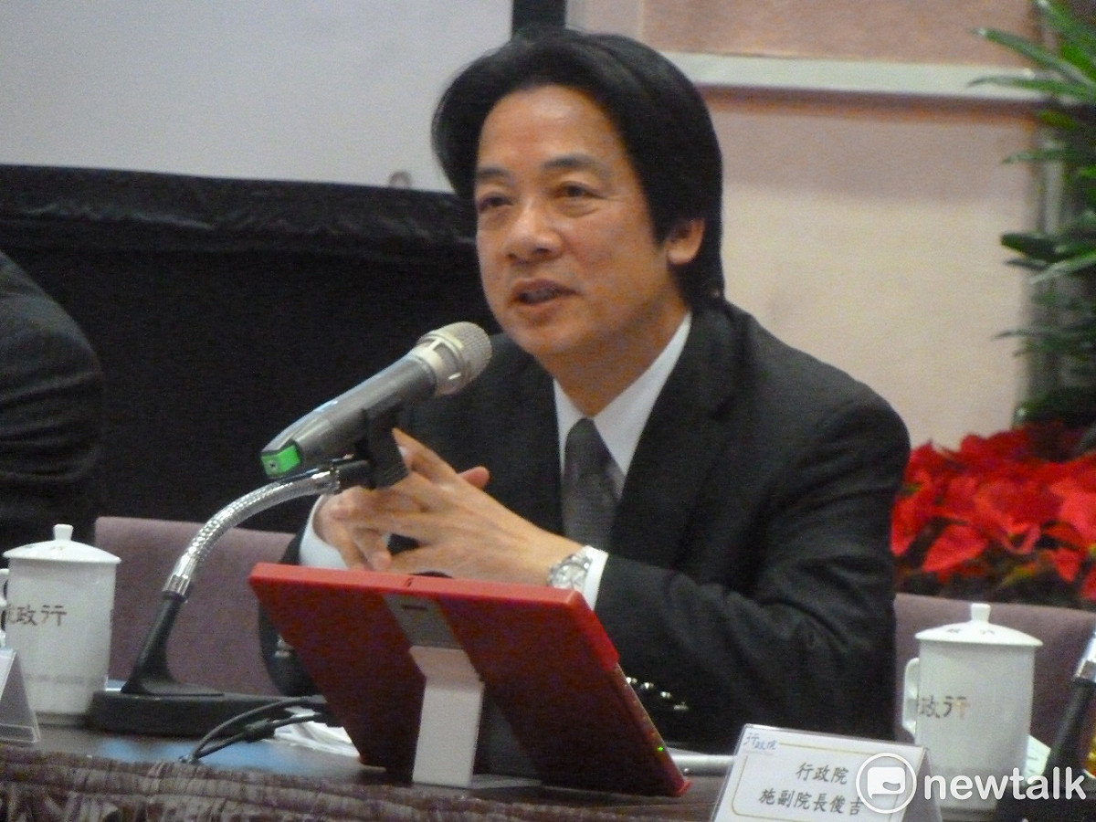 行政院長賴清德強調，勞資關係宛如魚幫水、水幫魚，台灣是一佪島國，我們的經濟是以外貿為導向，必須要勞資團結合作、一起打拼經濟，才有未來。 圖：新頭殼資料照片