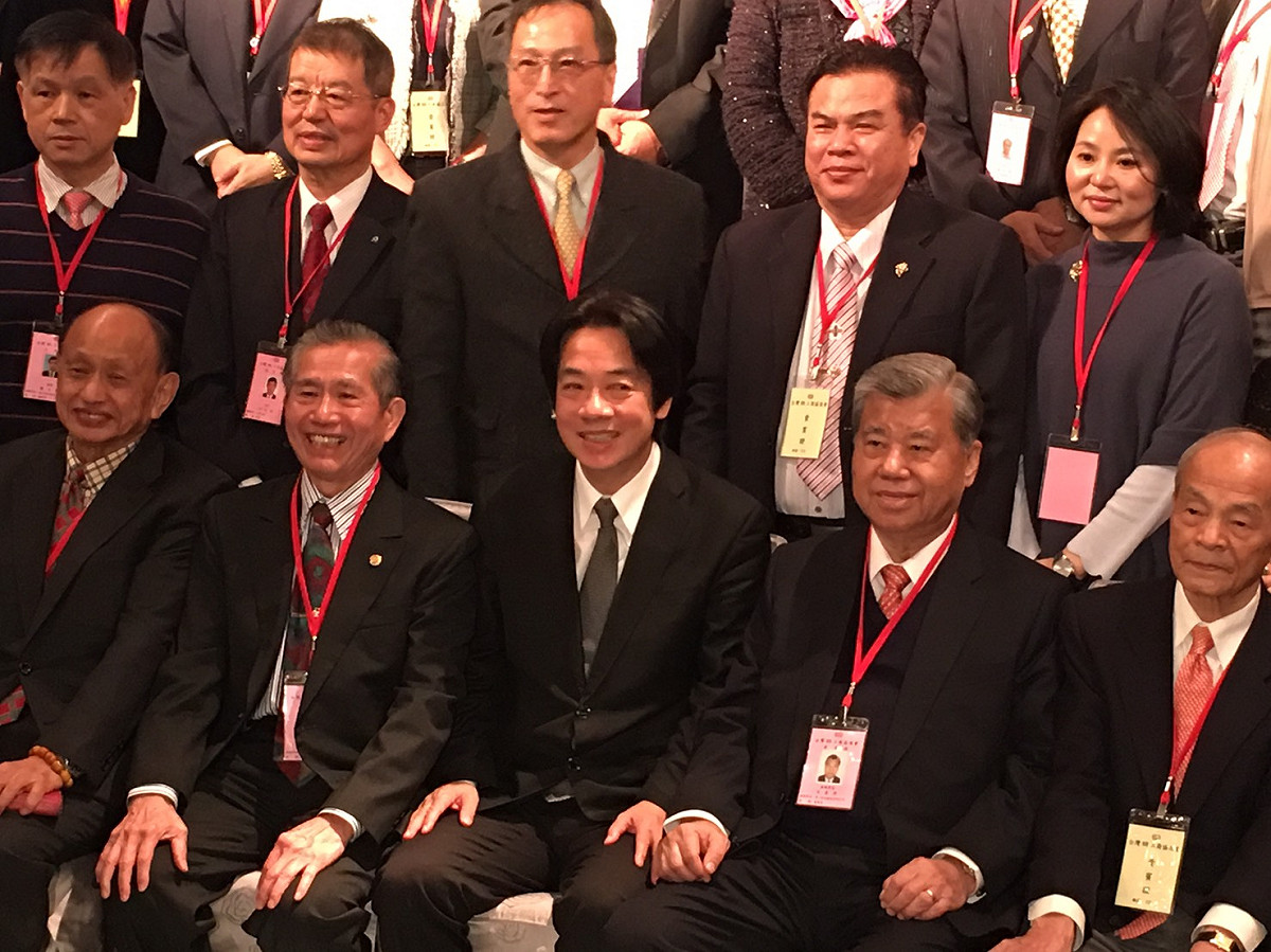 行政院長賴清德，今晚(28)出席「台灣88工商協進會」大會。 圖：張正霖/攝