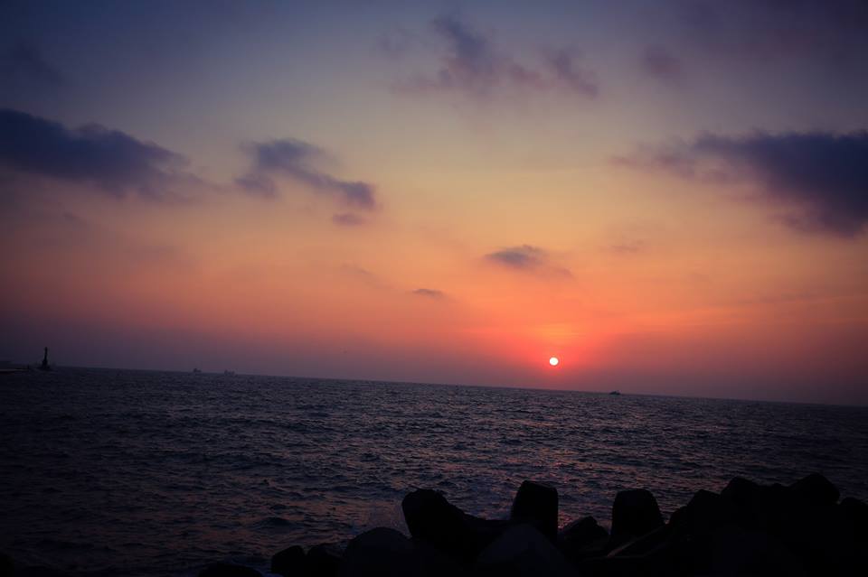 高雄西子灣的夕陽是全台十大美景之一。 圖：翻攝旅遊玩咖臉書