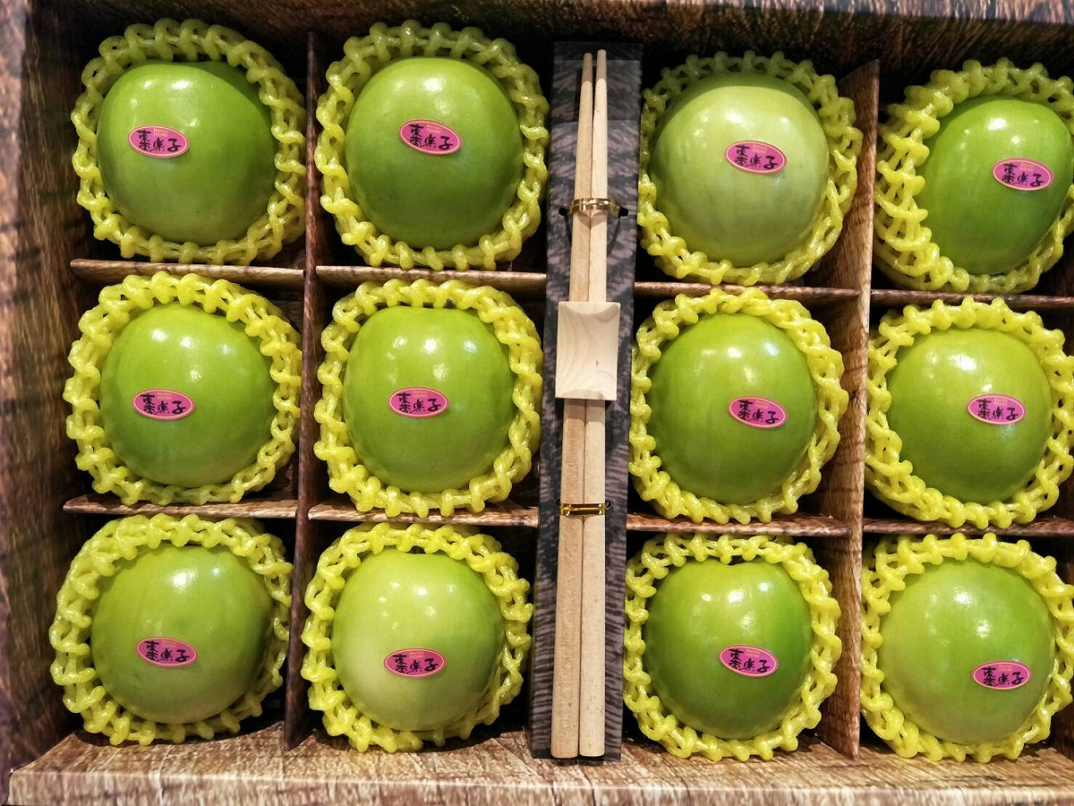 現在正是蜜棗產期，如青蘋果般的香甜又清脆的蜜棗就在屏東。 圖：屏東縣農業處提供
