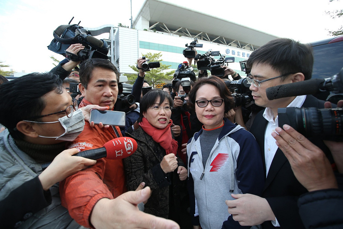劉世芳表示，不忍見選舉激化黨內對立，而引發分裂，因此毅然決定退出初選。 圖：新頭殼攝影組