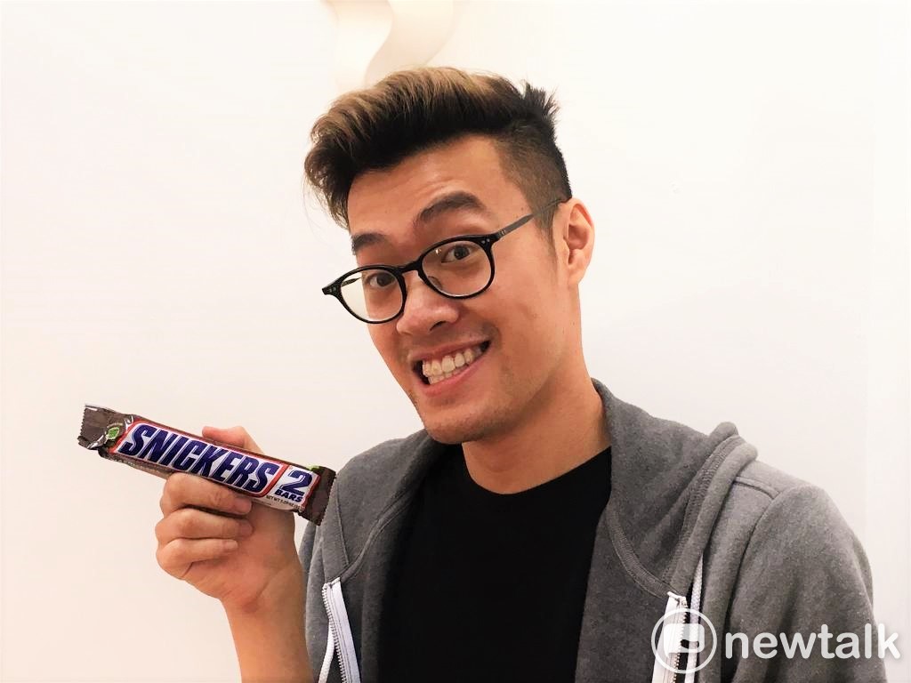 北美電競俱樂部FlyQuest近日宣布他們將與知名巧克力棒廠商士力架（SNICKERS）合作。照片中為FlyQuest AD選手WildTurtle。 圖：翻攝自 FlyQuest  推特