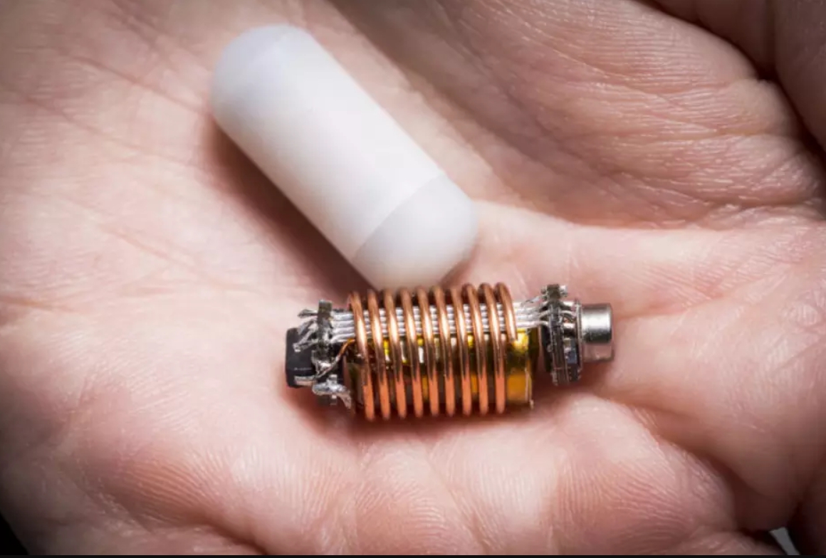 由澳洲科學家研發的可吞型電子膠囊，將能夠即時監測腸道狀況。 圖：翻攝自墨爾本皇家理工大學