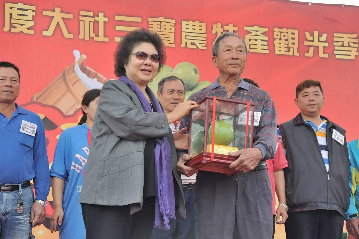 大社三寶農特產觀光季，高雄市長陳菊到場支持。 圖：高雄市政府/提供