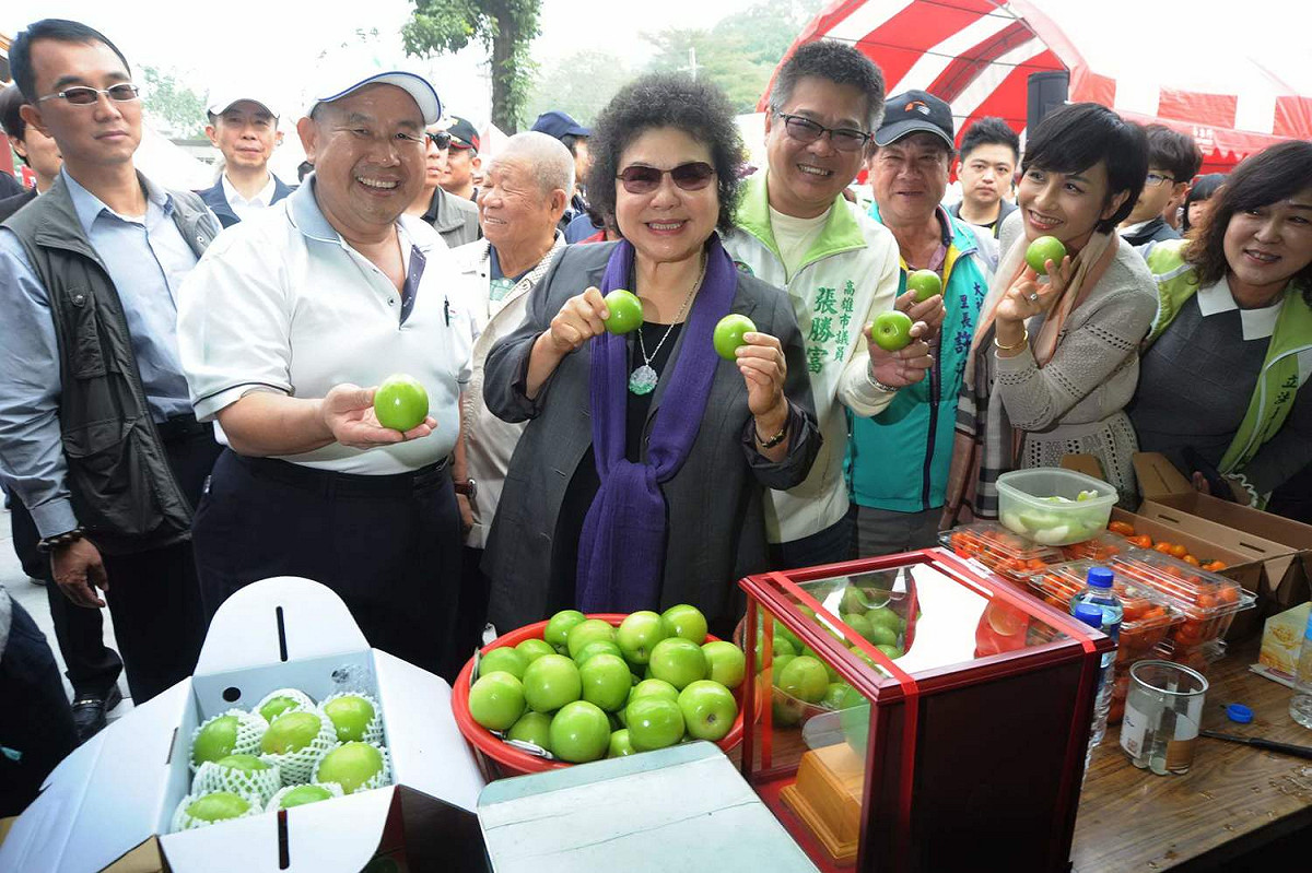 大社三寶農特產觀光季，陳菊到場支持。 圖：高雄市政府/提供