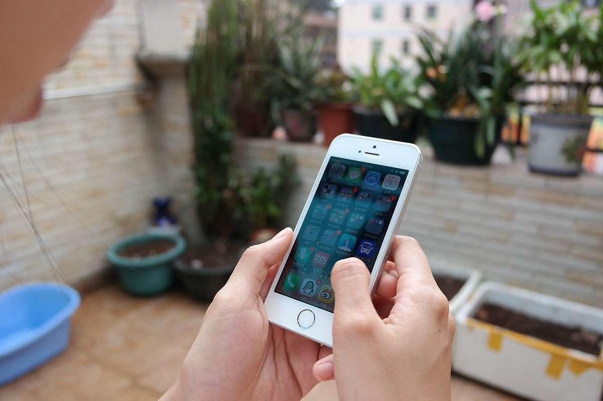 最新版本「iOS 11」的升級率已經來到65％，完全超出了行動平台的競爭對手「Android作業系統」總共近三代版本的升級率總和。 圖源：Pixabay