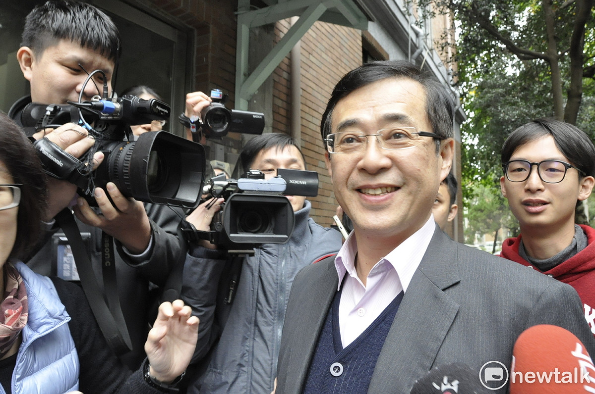 台大遴選委員、教育部政務次長姚立德表示，將尊重遴委會的意見。 圖:陳香蘭／攝