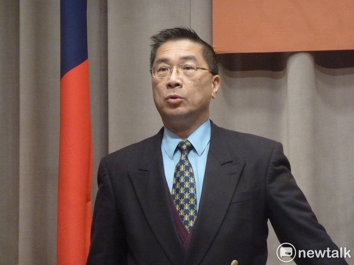 行政院今（1）日上午由發言人徐國勇宣布，新任央行總裁將由央行副總裁楊金龍升任。 圖：謝莉慧/攝