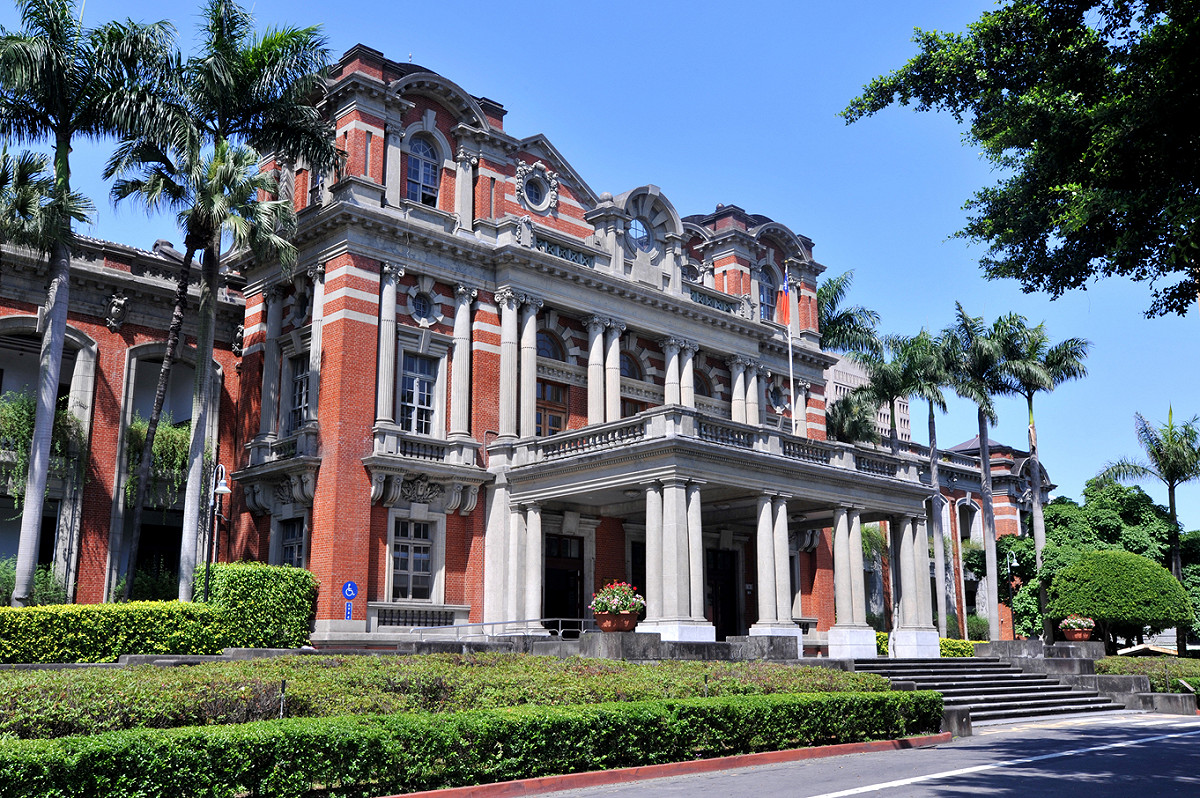 根據台北市消防局提供資料顯示，統計自1月29日起至2月3日為止，因內科疾病送醫但到院前心肺功能停止（OHCA）人數，共計有47人。圖為臺大醫院。 圖 : 翻攝自台大官網