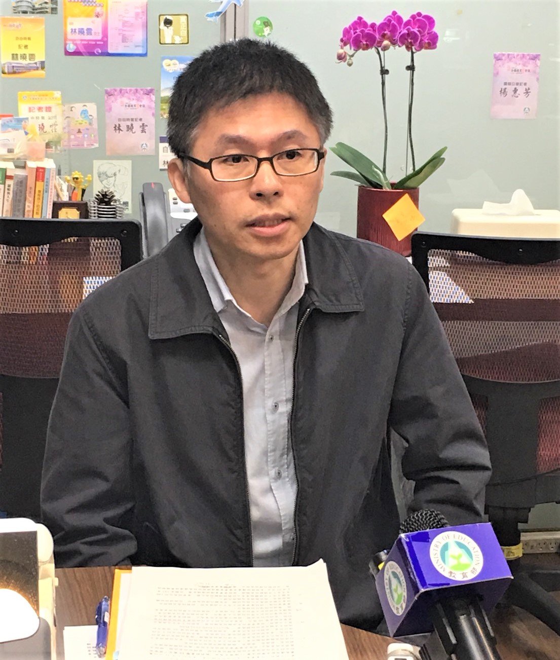 教育部高教司科長吳志偉指出，文大董事長張鏡湖已被罰40萬元，2月9日若不將新任校長人事案送交教育部，將開罰50萬元。 圖:教育部／提供
