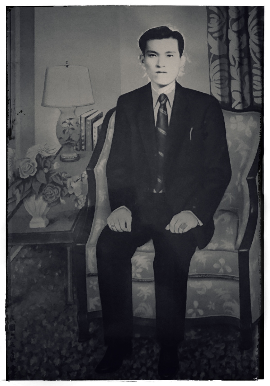陳茂根烈士在1958年八二三臺海戰役陣亡之後，家人請畫匠根據唯一的戎裝照，再為他重畫的畫像。 圖 : 王瓊玲 / 提供